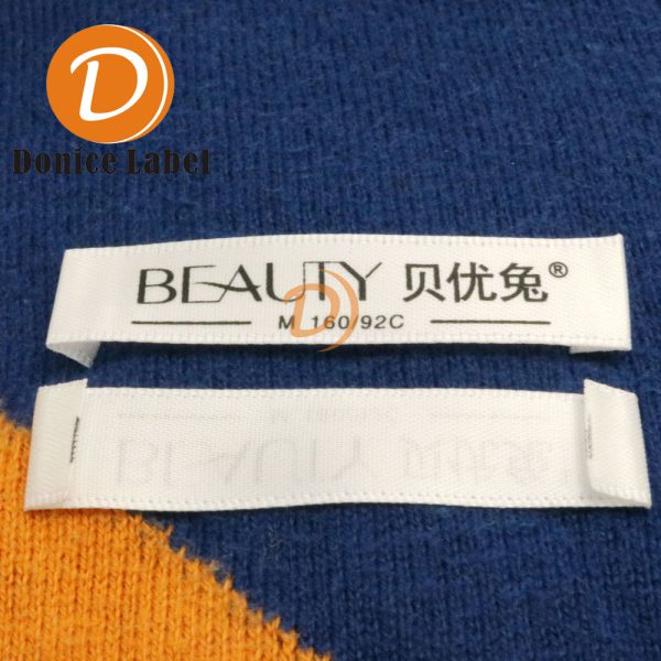 服裝絲印洗水標(biāo)